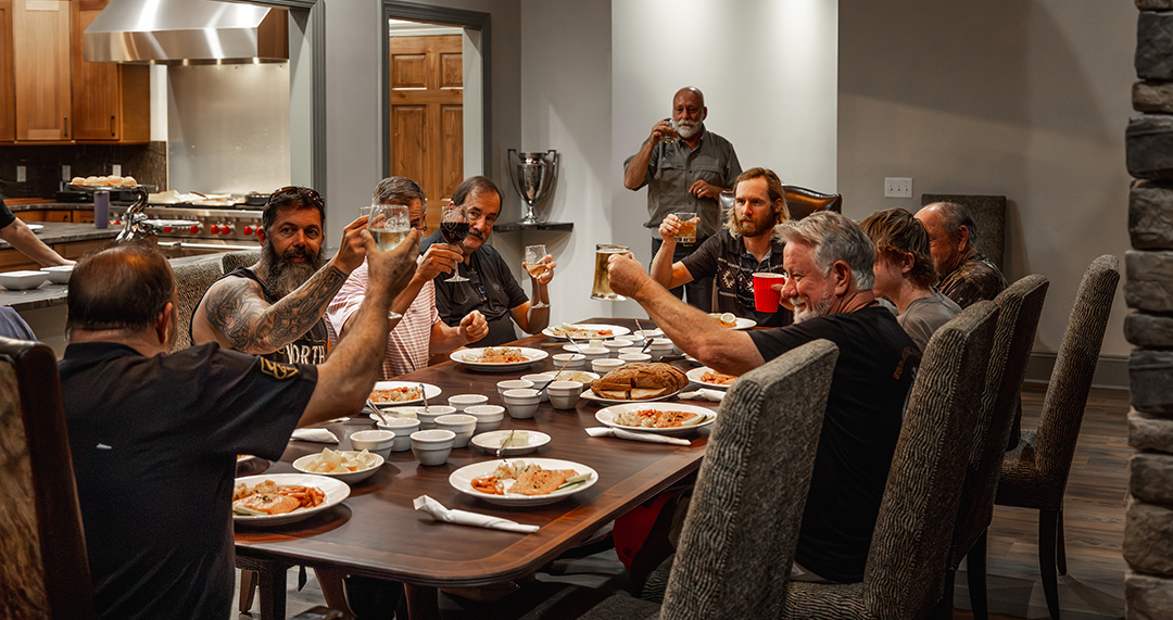 econfina-sporting-club-black-friday-buy-one-get-one-stay-free-for-a-friend